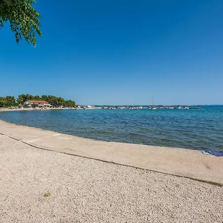 With Parking Space - 22347 Appartement