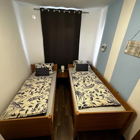 With Parking Space - 22347 Appartement